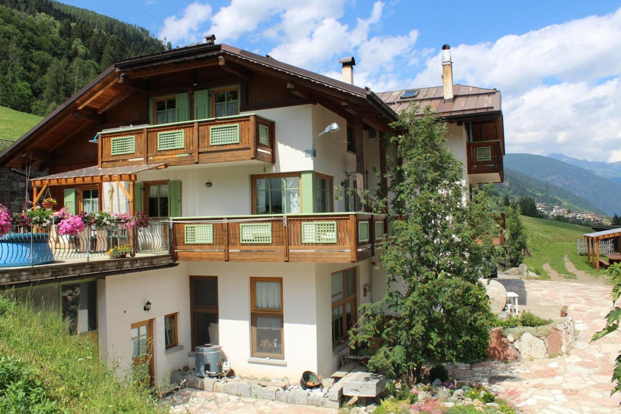 Agritur Volpaia Rooms And Apartments Vermiglio Buitenkant foto